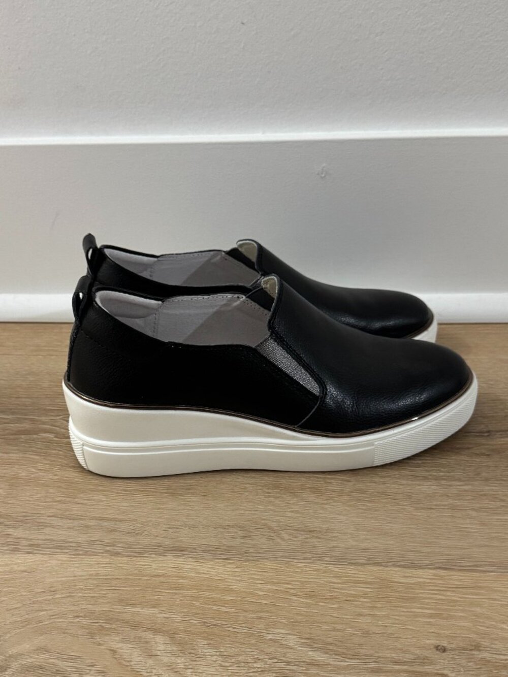 Black Bonavi Platform Slip-On Sneakers — Size 38